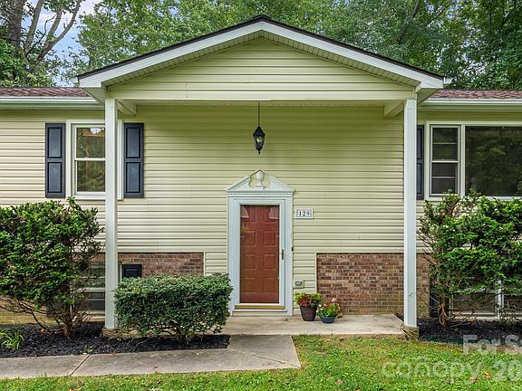 4th image of 129 Whisperwood Dr