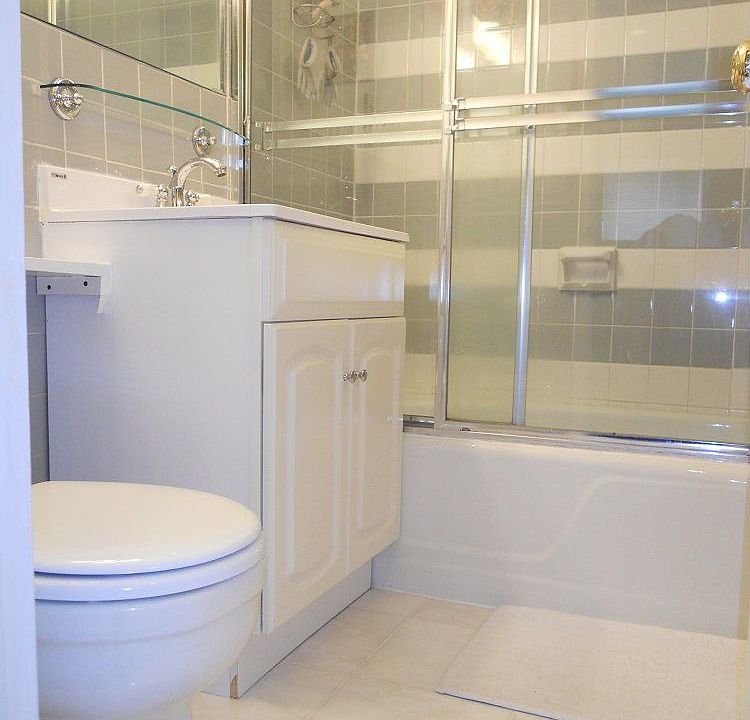 1st image of 230 E 79th St APT 6B