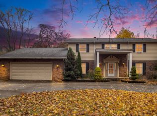 1824 Brookwood Dr, Elkhart, IN 46514