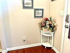 2068 Executive Dr — Photo 3