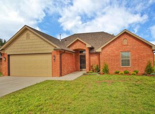 2124 Timbers Blvd, Shawnee, OK 74804