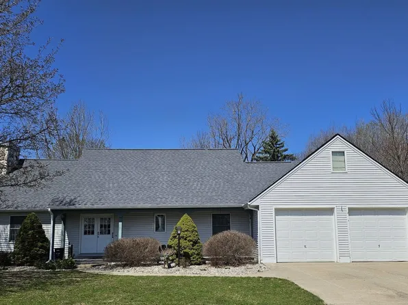 2145 McDonald Dr, Mount Pleasant, MI 48858