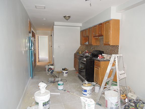 3rd image of 3215 71st St #1