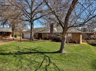 38 Montague Ct, Saint Louis, MO