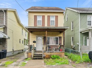211 Railroad Ave, Carnegie, PA