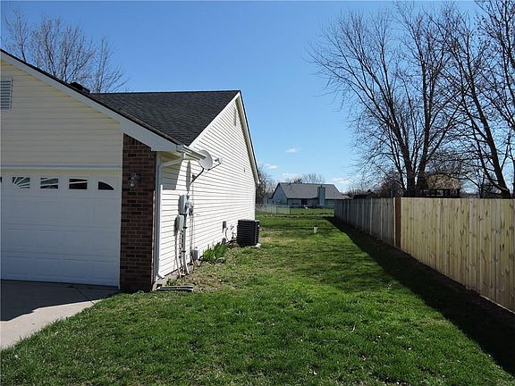 4th image of 2425 S Brandywine Ct