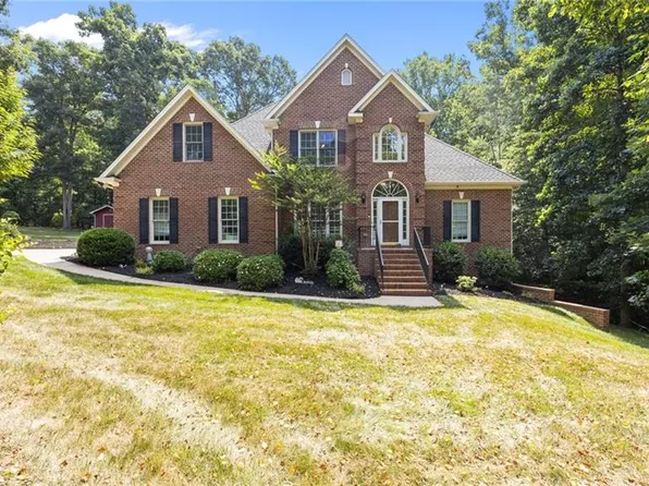 2313 Hickory Forest Dr, Asheboro, NC 27203