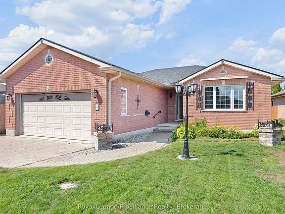 3rd image of 4 Wilmot Ct