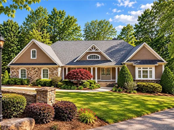14 High Trestle Ct, Dahlonega, GA 30533