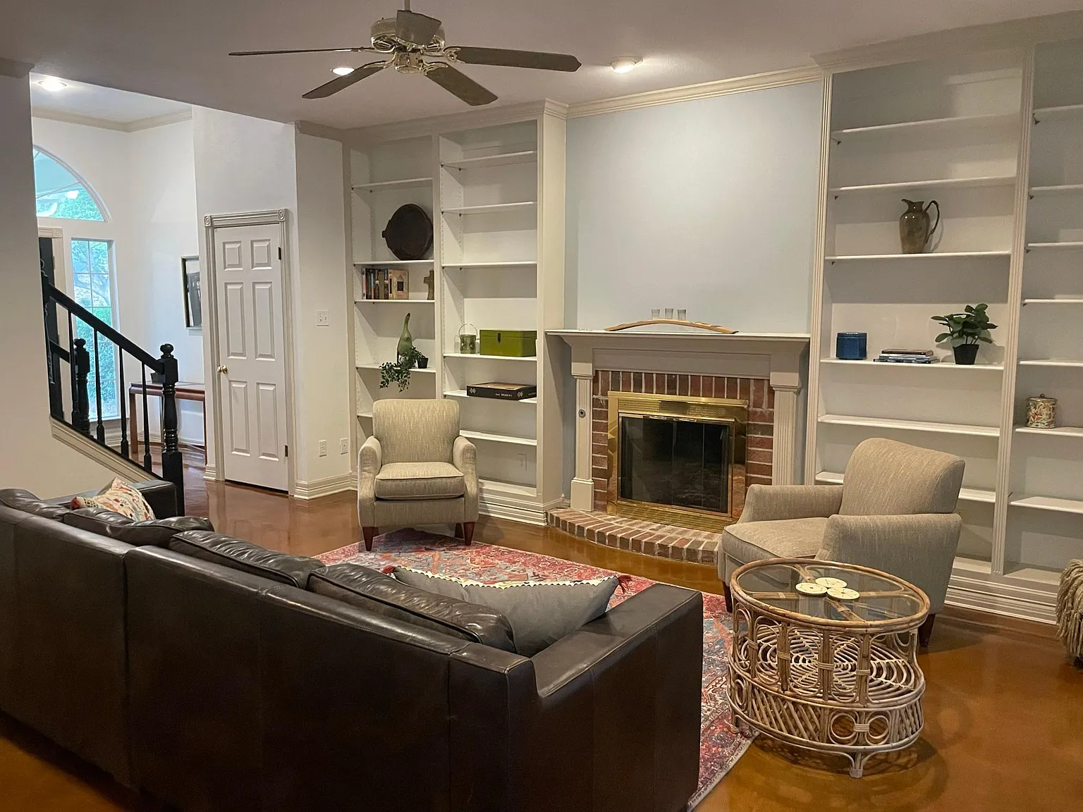 641 Evergreen Ln — Photo 4