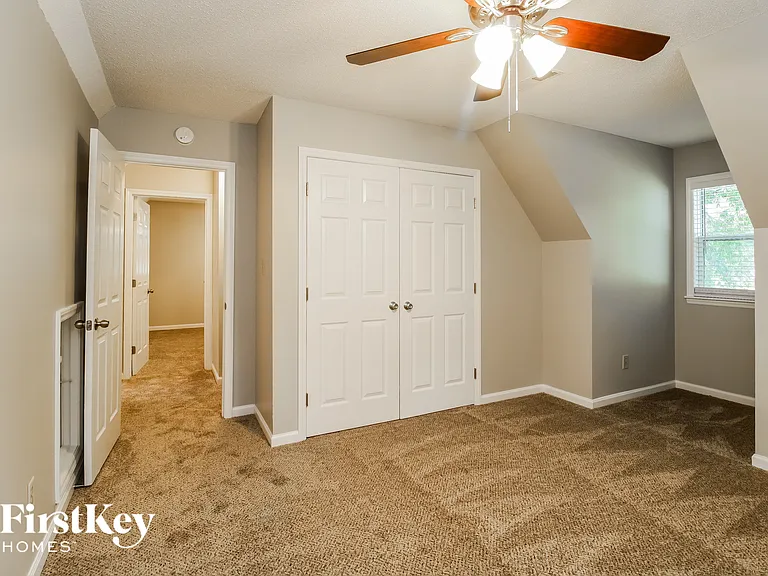107 Eagle Nest Ct — Photo 11