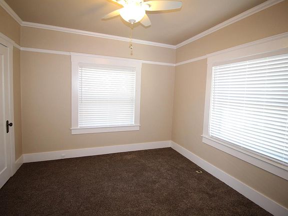 4th image of 1351 N Thorne Ave