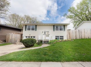 328 Balboa Ave, Cedar Falls, IA 50613