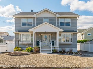 1402 Baltimore Ave, Lavallette, NJ 08735