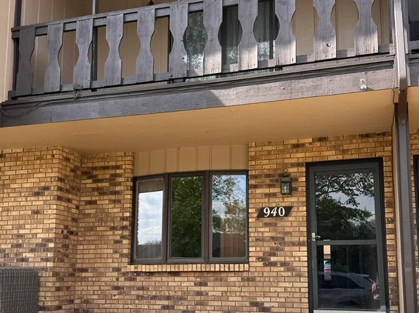 940 Jordan Cir, Schererville, IN 46375