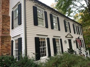 3307 Round Hill Rd, Greensboro, NC 27408