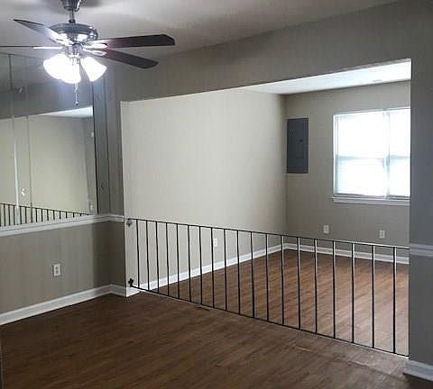 4th image of 3313 Boynton Ct
