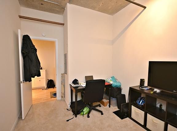 5th image of 1550 S Blue Island Ave Unit 605