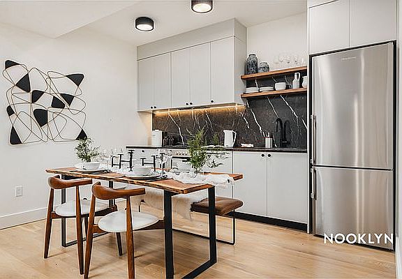 3rd image of 250 Gold St #415