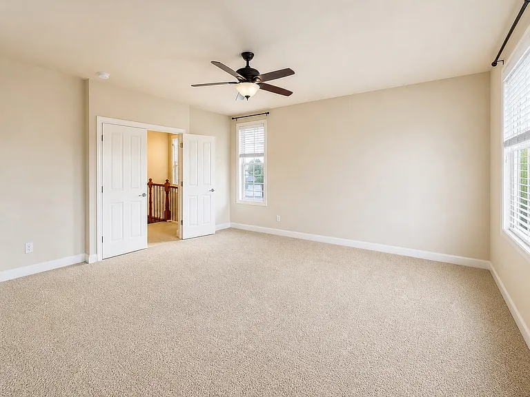 11018 NW Ironwood Ln — Photo 5