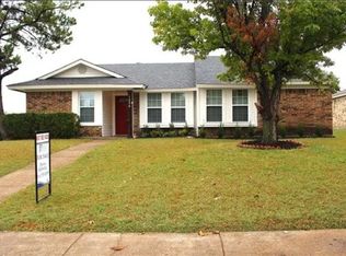 1034 High Country Dr, Garland, TX 75041