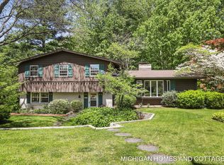 680 Marylane Dr, Holland, MI 49423