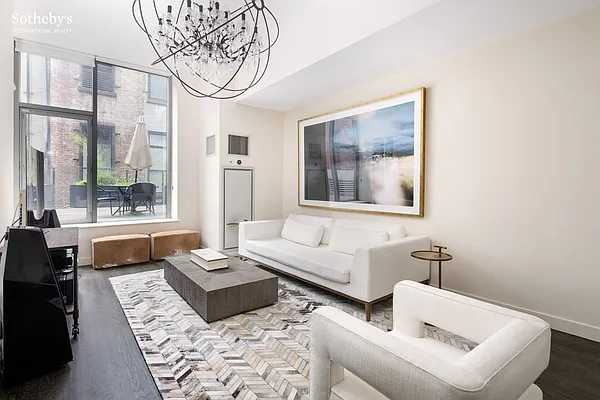 Rented by Sotheby's International Realty | media 6