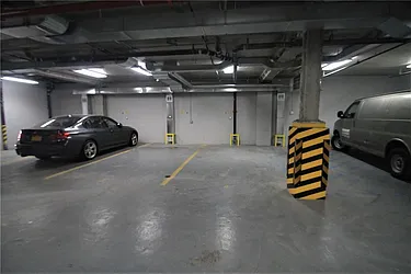 Rented by Space Marketing Shop