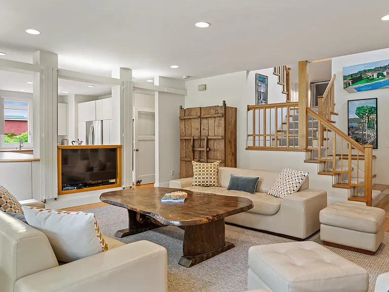 175 Ruggles Ave #1 — Photo 15