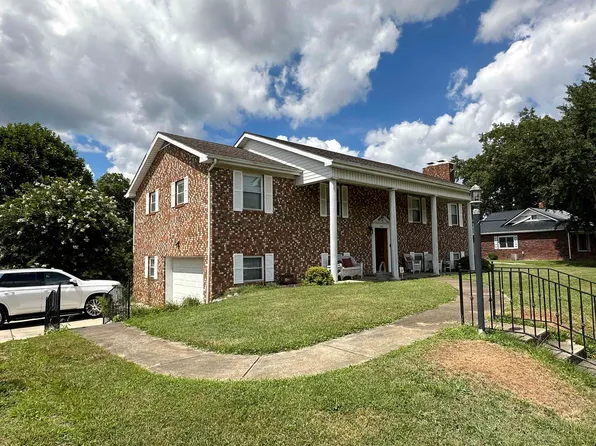 1616 Hoods Creek Pike, Ashland, KY 41101