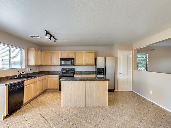 2nd image of 16012 W Crocus Dr