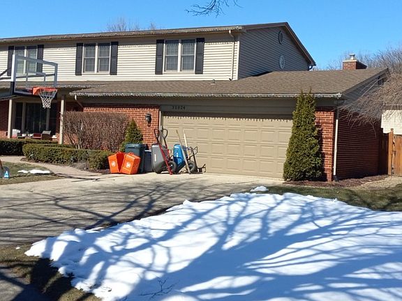 2nd image of 35024 Bristol Ct