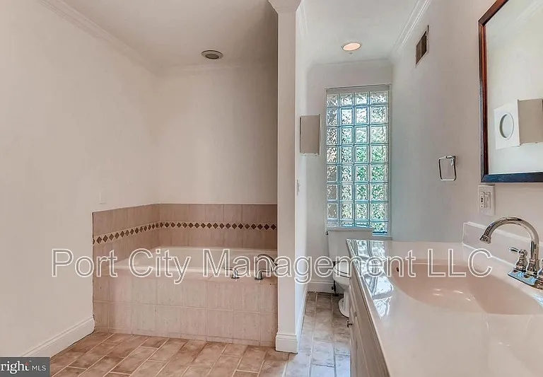 3202 Fait Ave — Photo 14