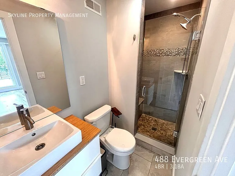488 Evergreen Ave — Photo 29