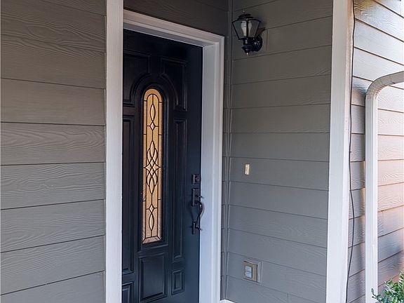 2nd image of 3552 Simmons Mill Court SW #B