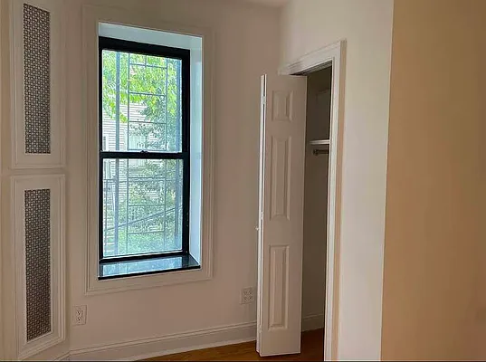 Rented by Corcoran | media 18