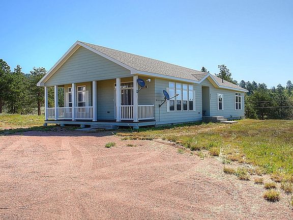 3rd image of 623 Valley Dr
