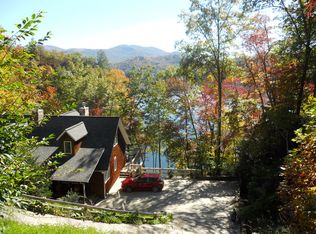 467 Indian Lake Rd, Topton, NC 28781