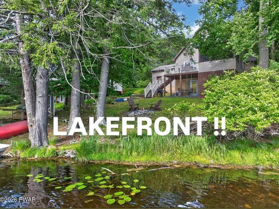 152 N Lake Shore Dr, Dingmans Ferry, PA 18328