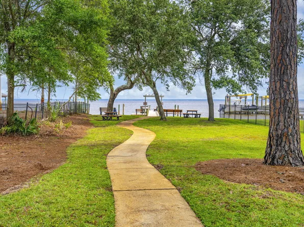 401 Pelican Bay Dr, Santa Rosa Beach, FL 32459