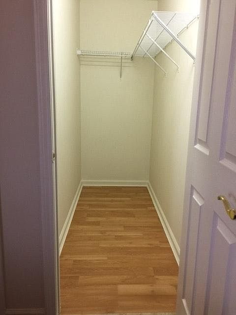 walk in closet