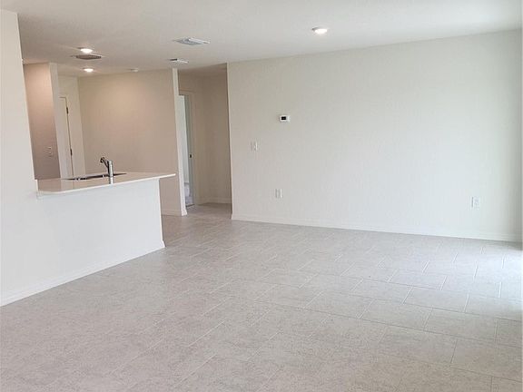 3rd image of 3902 28th St SW