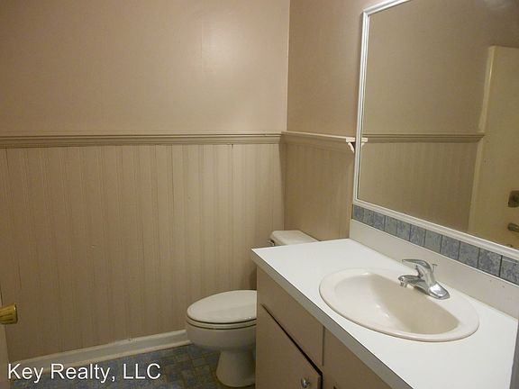 5th image of 813 Terra Ave