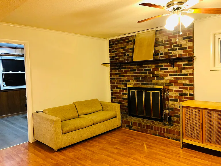 9117 Saint Andrews Pl — Photo 13