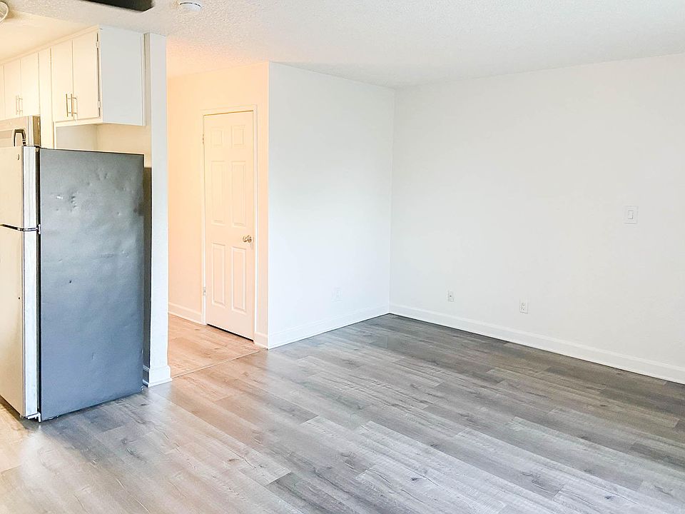 1st image of 5311 College Oak Dr APT 15