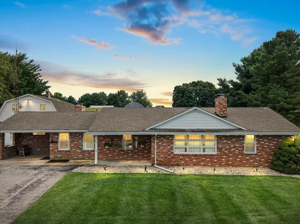 1031 Saint Michaels Rd, Mount Airy, MD 21771
