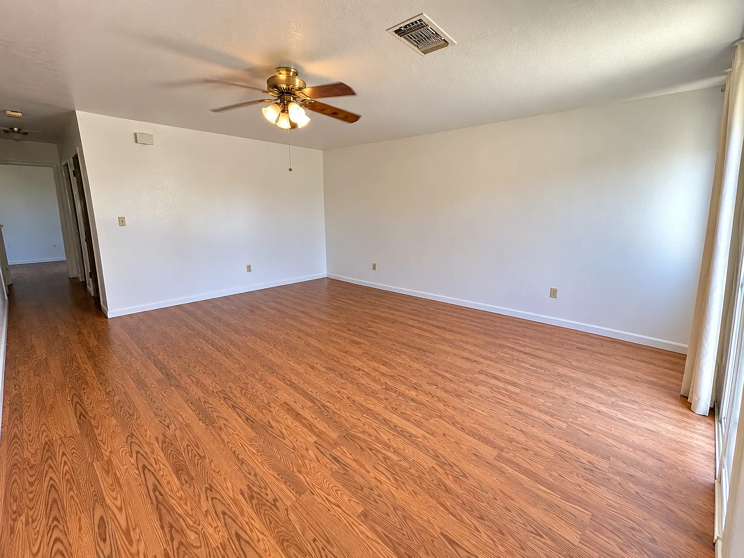 2 bed, $1,500 — Photo 2