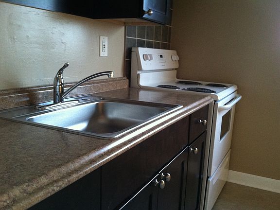 5th image of 16909 Albers Ave APT 5