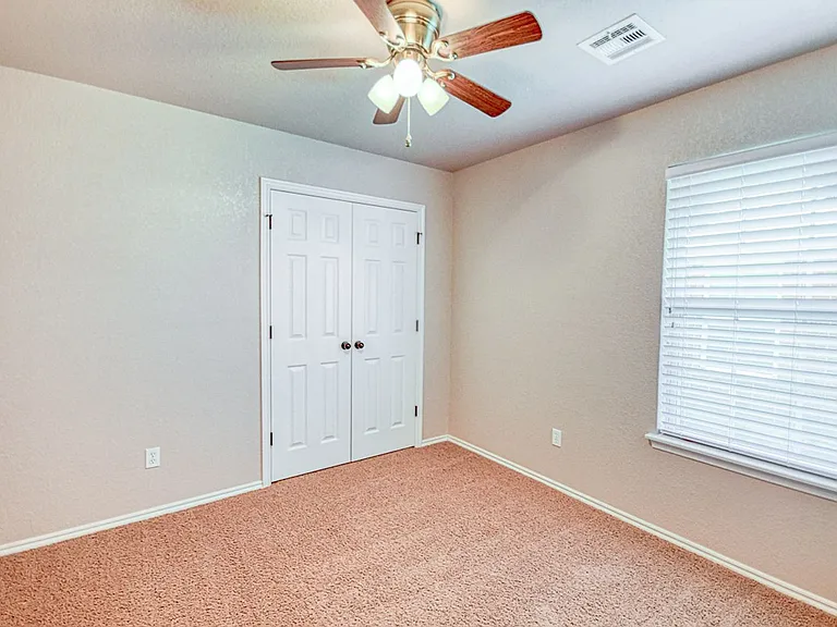329 Tecumseh Meadows Dr — Photo 21