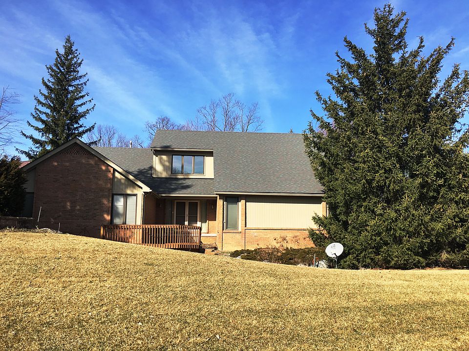 1st image of 30072 White Hall Ct